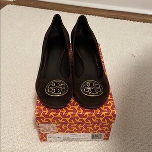 Tory Burch Brown Suede Pumps with Gold Logo